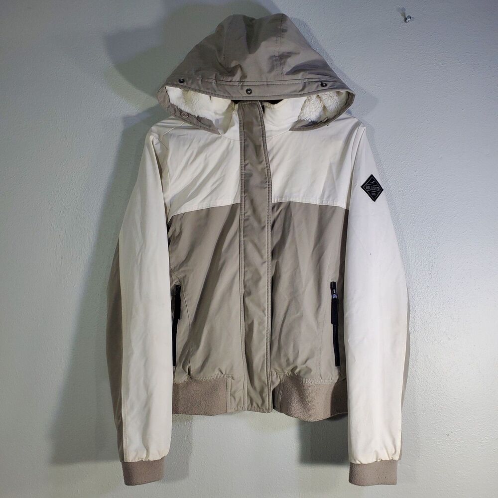 Women's Girls Hollister California All-weather Collection Synthetic Fur Lined. M
